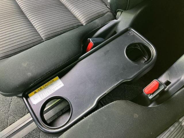 ヴォクシー ZSキラメキ2 純正 9インチ ナビ/フリップダウンモニター 純正 12.8インチ/トヨタセーフティセンス/両側電動スライドドア/車線逸脱防止支援システム/ドライブレコーダー 前後/ヘッドランプ LED バックカメラ(38枚目)