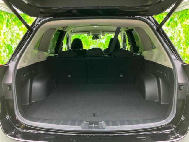 フォレスター ４ＷＤアドバンス　新品タイヤ／保証書／純正　８インチ　ＳＤナビ／デジタルインナーミラー／衝突安全装置／シートヒーター／車線逸脱防止支援システム／シート　ハーフレザー／電動バックドア／ヘッドランプ　ＬＥＤ　電動シート（25枚目）