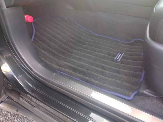 ハリアーハイブリッド プログレスメタル＆レザーパックスタイルブルーイッシュ　４ＷＤ　ドライブレコーダー　全周囲カメラ　クリアランスソナー　オートクルーズコントロール　レーンアシスト　パワーシート　衝突被害軽減システム　ナビ　ＴＶ　オートマチックハイビーム　オートライト（28枚目）