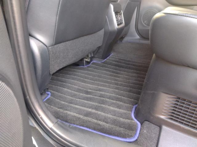 ハリアーハイブリッド プログレスメタル＆レザーパックスタイルブルーイッシュ　４ＷＤ　ドライブレコーダー　全周囲カメラ　クリアランスソナー　オートクルーズコントロール　レーンアシスト　パワーシート　衝突被害軽減システム　ナビ　ＴＶ　オートマチックハイビーム　オートライト（32枚目）