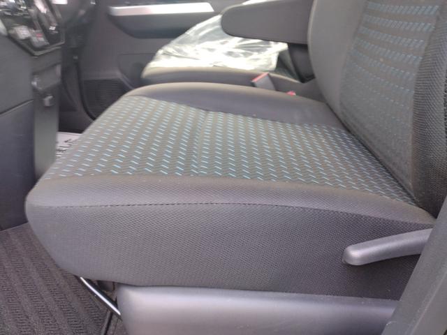 ルーミー カスタムＧ　【水害歴車】全周囲カメラ　ＴＶ　ドライブレコーダー　両側スライドドア　クリアランスソナー　オートクルーズコントロール　衝突被害軽減システム　アルミホイール　ＬＥＤヘッドランプ　スマートキー　ＣＶＴ（27枚目）