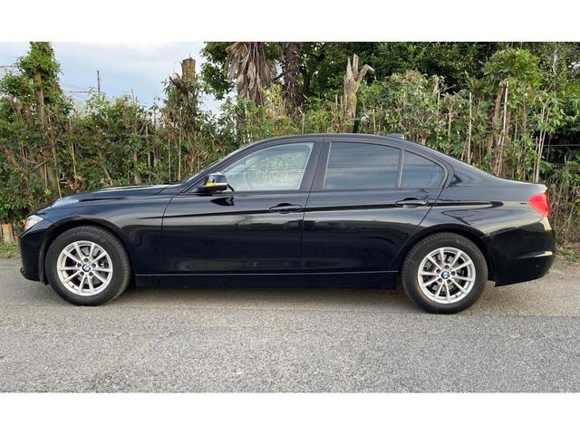 ３２０ｄ　ドライブレコーダー　クリアランスソナー　レーンアシスト　オートクルーズコントロール　バックカメラ　ナビ　アルミホイール　オートライト　ＡＴ　スマートキー　アイドリングストップ　ディーゼルターボ　ＣＤ(18枚目)