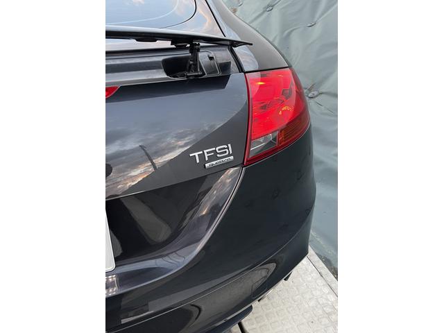 TTクーペ 2.0TFSI クワトロ 4WD ナビ TV AT オートライト HID シートヒーター アルミホイール パワーシート 盗難防止システム ABS ESC エアコン パワーステアリング パワーウィンドウ 運転席エアバッグ(26枚目)