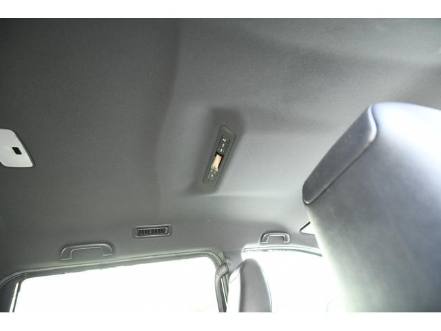 ヴォクシー ZS 煌III 4WD ワンオーナー AT オートミラー 両側パワースライド扉 バックカメラ ナビ Bluetooth ETC(65枚目)