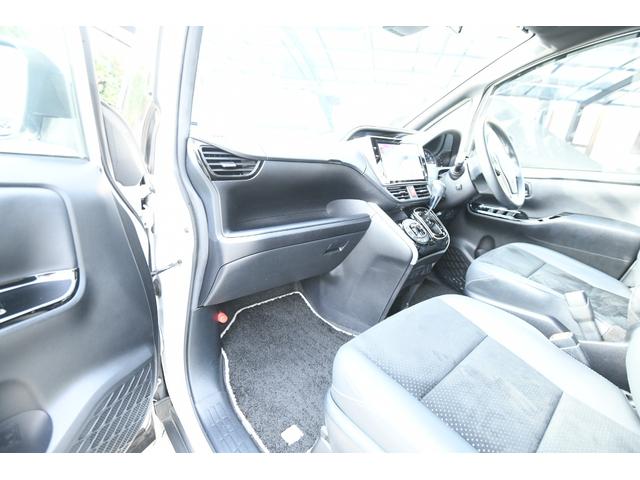 ヴォクシー ZS 煌III 4WD ワンオーナー AT オートミラー 両側パワースライド扉 バックカメラ ナビ Bluetooth ETC(79枚目)