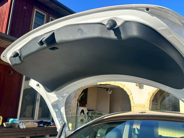 モデル３ ロングレンジ　ＡＷＤ　４ＷＤ　ロングレンジ　モデル３　黒シート　シートヒーター（25枚目）