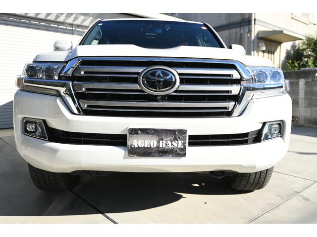 ランドクルーザー ＺＸ　４ＷＤ　ガナドール４本出しマフラー　ヒッチメンバー（3枚目）