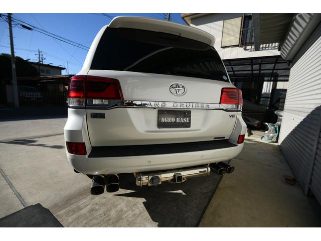 ランドクルーザー ＺＸ　４ＷＤ　ガナドール４本出しマフラー　ヒッチメンバー（33枚目）