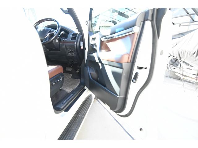 ランドクルーザー ＺＸ　４ＷＤ　ガナドール４本出しマフラー　ヒッチメンバー（34枚目）