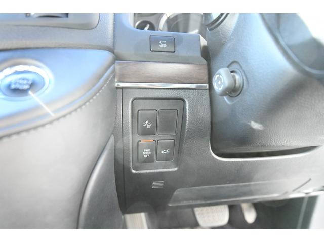 ランドクルーザー ＺＸ　４ＷＤ　ガナドール４本出しマフラー　ヒッチメンバー（45枚目）