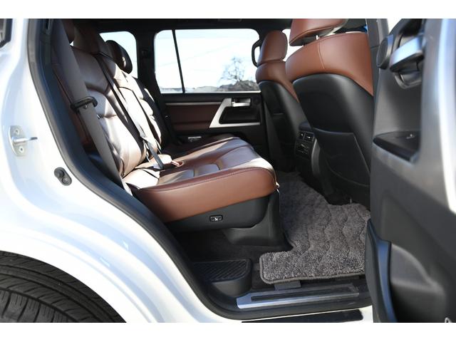 ランドクルーザー ＺＸ　４ＷＤ　ガナドール４本出しマフラー　ヒッチメンバー（62枚目）