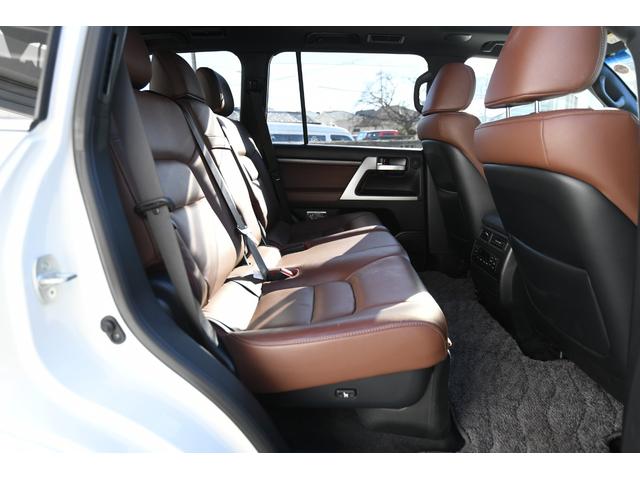 ランドクルーザー ＺＸ　４ＷＤ　ガナドール４本出しマフラー　ヒッチメンバー（65枚目）