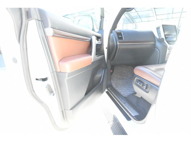 ランドクルーザー ＺＸ　４ＷＤ　ガナドール４本出しマフラー　ヒッチメンバー（72枚目）