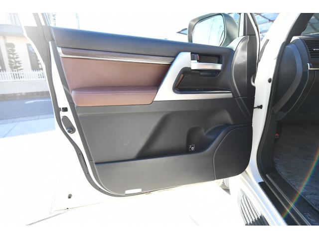 ランドクルーザー ＺＸ　４ＷＤ　ガナドール４本出しマフラー　ヒッチメンバー（73枚目）