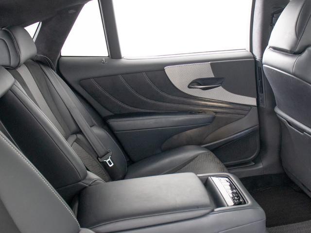 ＬＳ ＬＳ５００ｈ　Ｆスポーツ　（禁煙車）（サンルーフ）（デジタルインナーミラー）（Ｆスポーツ専用黒本革）（セーフティシステム＋Ａ）（パノラミックビュー）（ＢＳＭ）（ＨＵＤ）（全画面ＳＤナビ）（冷暖房シート）（ＬＥＤヘッドライト）（30枚目）