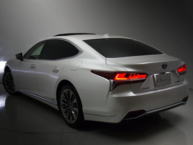ＬＳ ＬＳ５００ｈ　エグゼクティブ　（サンルーフ）（２０インチスパッタリングＡＷ）（マークレビンソン）（リアエンター）（セーフティシステム＋Ａ）（パノラミックビュー）（白本革シート）（後席ＶＩＰ仕様）（パワートランク）（全画面ＳＤナビ）（21枚目）