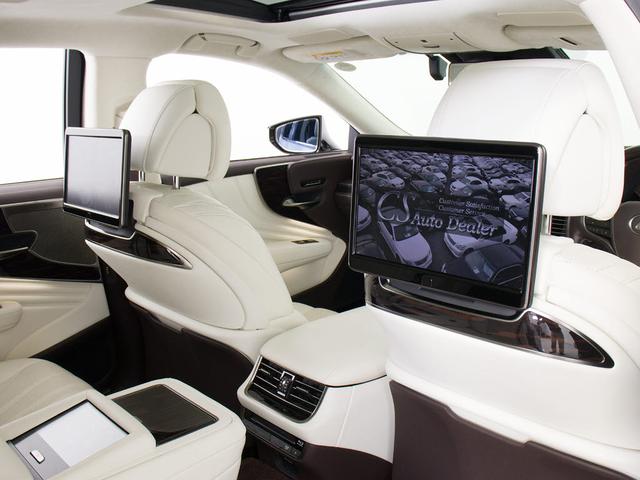 ＬＳ ＬＳ５００ｈ　エグゼクティブ　（サンルーフ）（２０インチスパッタリングＡＷ）（マークレビンソン）（リアエンター）（セーフティシステム＋Ａ）（パノラミックビュー）（白本革シート）（後席ＶＩＰ仕様）（パワートランク）（全画面ＳＤナビ）（32枚目）