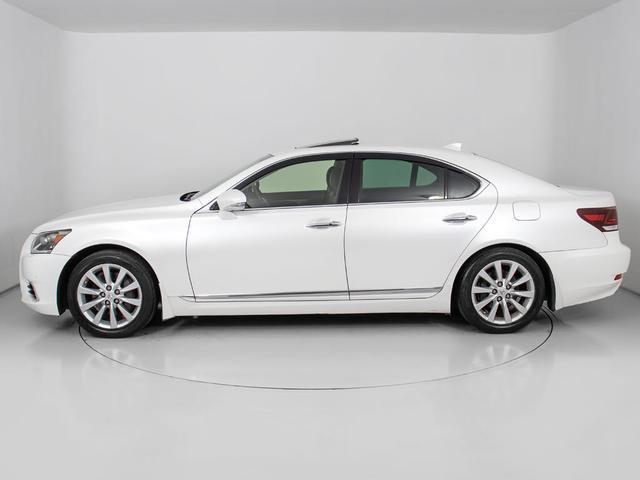 ＬＳ ＬＳ４６０　バージョンＣ　Ｉパッケージ　（サンルーフ）（全画面ＳＤナビ）（レーダークルーズ）（プリクラッシュ）（クリアランスソナー）（パワートランク）（ＬＥＤヘッドライト）（冷暖房シート）（ＢＳＭ）（黒本革）（助手席オットマン）（フルセグ）（14枚目）