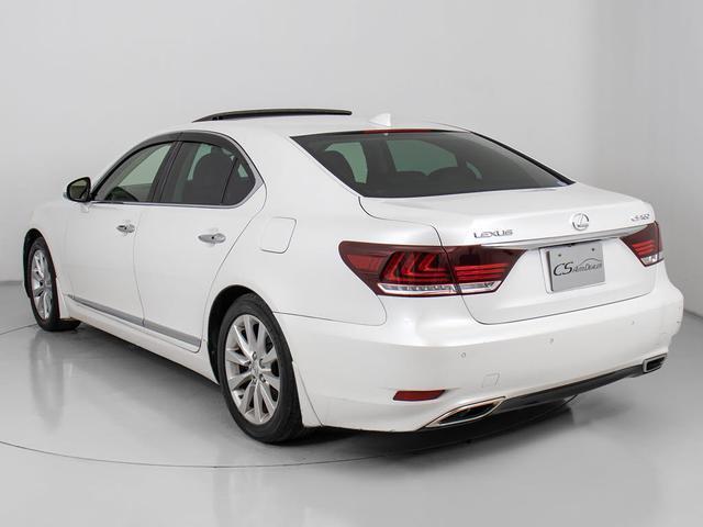 ＬＳ ＬＳ４６０　バージョンＣ　Ｉパッケージ　（サンルーフ）（全画面ＳＤナビ）（レーダークルーズ）（プリクラッシュ）（クリアランスソナー）（パワートランク）（ＬＥＤヘッドライト）（冷暖房シート）（ＢＳＭ）（黒本革）（助手席オットマン）（フルセグ）（15枚目）