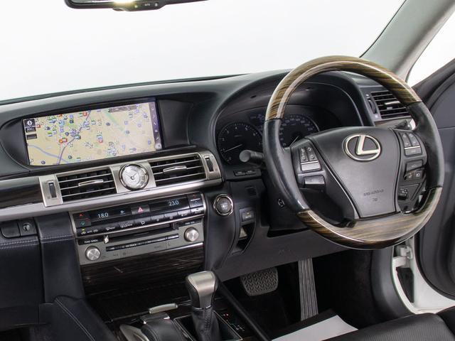 ＬＳ ＬＳ４６０　バージョンＣ　Ｉパッケージ　（サンルーフ）（全画面ＳＤナビ）（レーダークルーズ）（プリクラッシュ）（クリアランスソナー）（パワートランク）（ＬＥＤヘッドライト）（冷暖房シート）（ＢＳＭ）（黒本革）（助手席オットマン）（フルセグ）（32枚目）