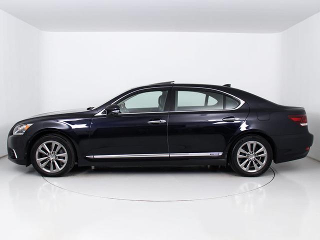 ＬＳ ＬＳ６００ｈＬ　エグゼクティブパッケージ　（５人乗り）（ロングモデル）（サンルーフ）（マークレビンソン）（リアエンター）（ドライバーモニター）（レーダークルーズ）（プリクラッシュ）（ＢＳＭ）（クリアランスソナー）（オットマン）（冷暖房シート）（13枚目）