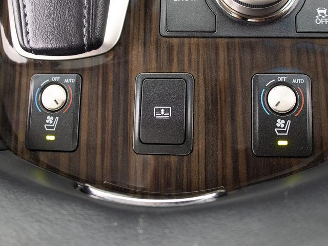 ＬＳ ＬＳ４６０　バージョンＣ　（禁煙）（サンルーフ）（３眼ＬＥＤヘッドライト）（パワートランク）（黒本革シート）（冷暖房シート）（クリアランスソナー）（クルーズコントロール）（記録簿６枚）（ＨＤＤマルチナビ）（Ｂｌｕｅｔｏｏｔｈ）（37枚目）