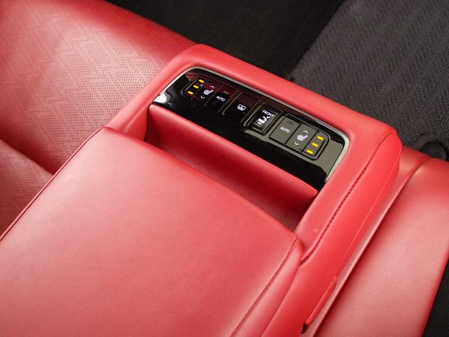 ＬＳ ＬＳ５００　Ｆスポーツ　（禁煙車）（ワンオーナー）（Ｖ型６気筒ツインターボエンジン）（サンルーフ）（デジタルインナーミラー）（Ｆスポーツ専用赤本革シート）（パノラミックビュー）（ＢＳＭ）（パワートランク）（全画面ＳＤナビ）（31枚目）
