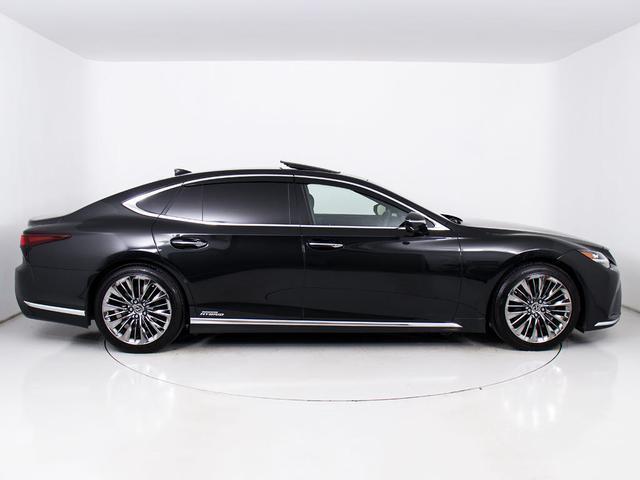 ＬＳ ＬＳ５００ｈ　バージョンＬ　（禁煙）（後期型）（レクサス点検整備記録９枚）（サンルーフ）（２０インチスパッタリングＡＷ）（セーフティシステム＋Ａ）（パノラミックビュー）（ＢＳＭ）（後席ＶＩＰ仕様）（黒本革）（全画面ＳＤナビ）（18枚目）