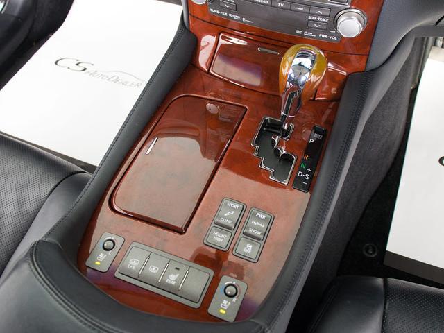 ＬＳ ＬＳ６００ｈ　Ｉパッケージ　（禁煙車）（クリアランスソナー）（ＬＥＤヘッドライト）（黒本革）（シートヒーター）（エアシート）（ステアリングヒーター）（オートクルーズコントロール）（ＨＤＤマルチナビ）（バックモニター）（10枚目）