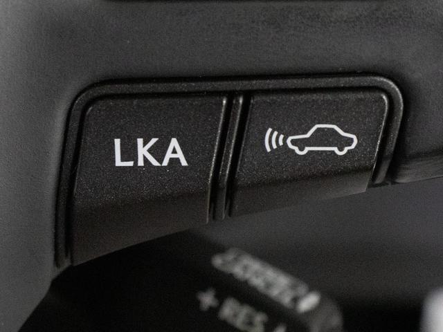 ＬＳ ＬＳ４６０　Ｆスポーツ　（サンルーフ）（Ｌセレクト）（ＴＲＤフルエアロ）（４本出しマフラー）（新品タイヤ）（専用赤本革）（レーダークルーズ）（プリクラッシュ）（ＬＫＡ）（ＢＳＭ）（クリアランスソナー）（連眼ＬＥＤライト）（6枚目）