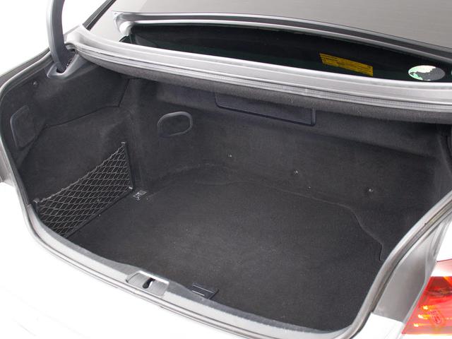 LEXUS LS LS600HL EXECUTIVE PACKAGE