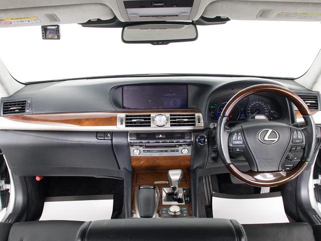 LEXUS LS LS600HL EXECUTIVE PACKAGE