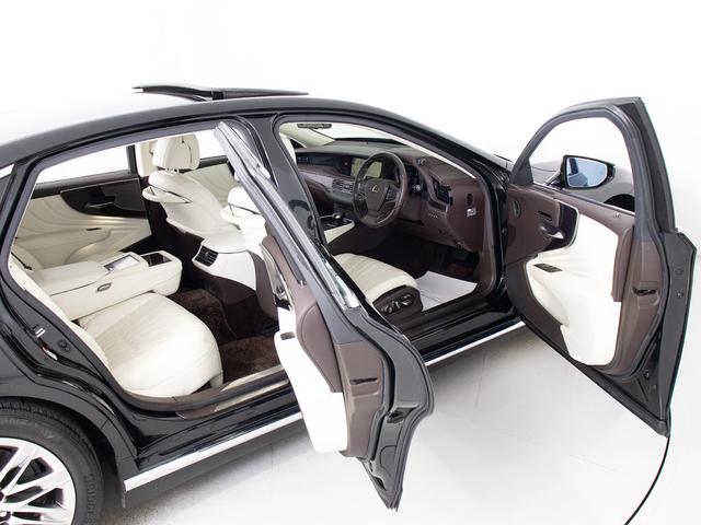 ＬＳ ＬＳ５００ｈ　バージョンＬ　（禁煙車）（サンルーフ）（白本革）（マークレビンソン）（デジタルインナーミラー）（パノラミックビュー）（パワートランク）（セーフティシステム＋Ａ）（ＢＳＭ）（クリアランスソナー）（全画面ＳＤナビ）（30枚目）