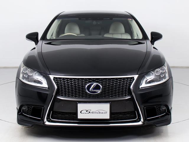 LS LS600hL エグゼクティブパッケージ (5人乗り)(マークレビンソン)(リアエンター)(メローホワイトレザー)(Fスポーツ仕様バンパー)(20インチAW)(ドライバーモニター)(レーダークルーズ)(プリクラッシュ)(LKA)(BSM)(12枚目)