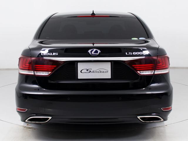 LS LS600hL エグゼクティブパッケージ (5人乗り)(マークレビンソン)(リアエンター)(メローホワイトレザー)(Fスポーツ仕様バンパー)(20インチAW)(ドライバーモニター)(レーダークルーズ)(プリクラッシュ)(LKA)(BSM)(16枚目)