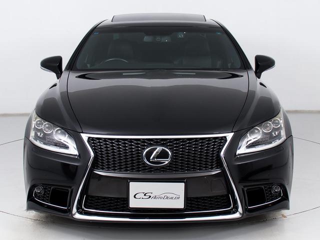 LS LS460 Fスポーツ (サンルーフ)(4本出しマフラー)(レーダークルーズ)(プリクラッシュ)(BSM)(障害物センサー)(パワートランク)(黒本革)(シートヒーター)(エアシート)(LEDヘッドライト)(19インチAW)(10枚目)
