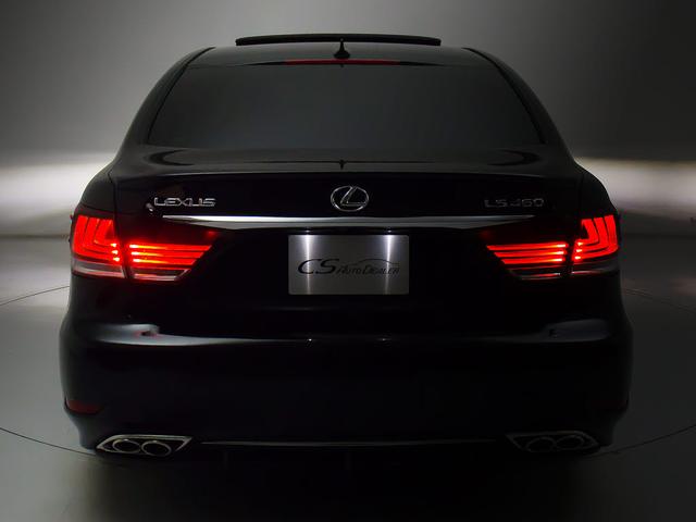 LS LS460 Fスポーツ (サンルーフ)(4本出しマフラー)(レーダークルーズ)(プリクラッシュ)(BSM)(障害物センサー)(パワートランク)(黒本革)(シートヒーター)(エアシート)(LEDヘッドライト)(19インチAW)(19枚目)