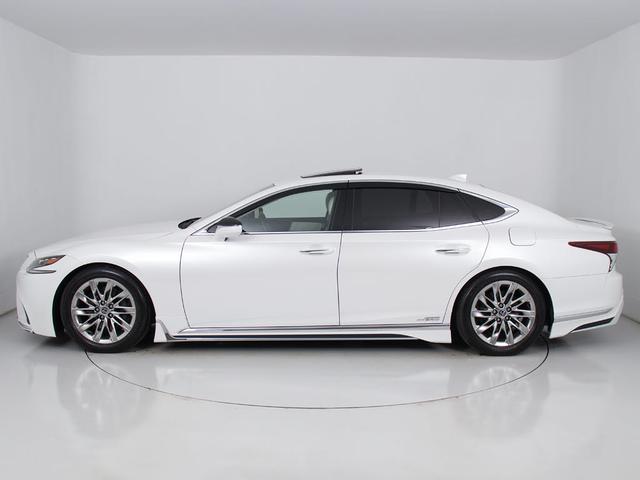 LS LS500h エグゼクティブ (サンルーフ)(マークレビンソン)(リアエンター)(白本革)(モデリスタエアロ)(パノラミックビュー)(セーフティシステム+A)(全画面SDナビ)(BSM)(HUD)(後席VIP仕様)(LEDライト)(13枚目)
