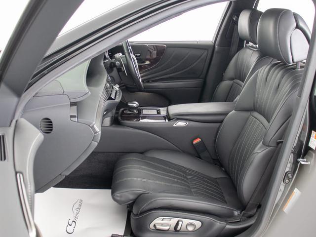 LS LS500h エグゼクティブ (禁煙車)(マークレビンソン)(リアエンター)(デジタルインナーミラー)(パノラミックビュー)(セーフティシステム+A)(クリアランスソナー)(パワートランク)(黒本革)(後席コントロールパネル)(27枚目)