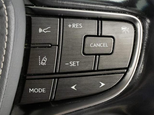 ＬＳ ＬＳ５００ｈ　エグゼクティブ　（マークレビンソン）（リアエンター）（デジタルインナーミラー）（パノラミックビュー）（セーフティシステム＋Ａ）（ＢＳＭ）（クリアランスソナー）（黒本革）（オットマン）（後席コントロールパネル）（11枚目）