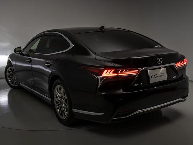 ＬＳ ＬＳ５００ｈ　エグゼクティブ　（マークレビンソン）（リアエンター）（デジタルインナーミラー）（パノラミックビュー）（セーフティシステム＋Ａ）（ＢＳＭ）（クリアランスソナー）（黒本革）（オットマン）（後席コントロールパネル）（23枚目）