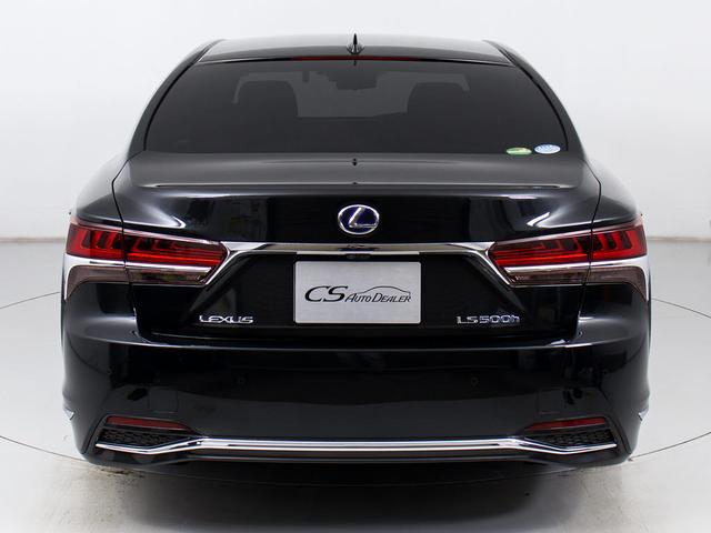 LS LS500h エグゼクティブ (禁煙車)(ワンオーナー)(点検記録簿16枚)(マークレビンソン)(リアエンター)(全周囲カメラ)(セーフティシステム+A)(BSM)(障害物センサー)(黒革)(オットマン)(後席コントロールパネル)(17枚目)