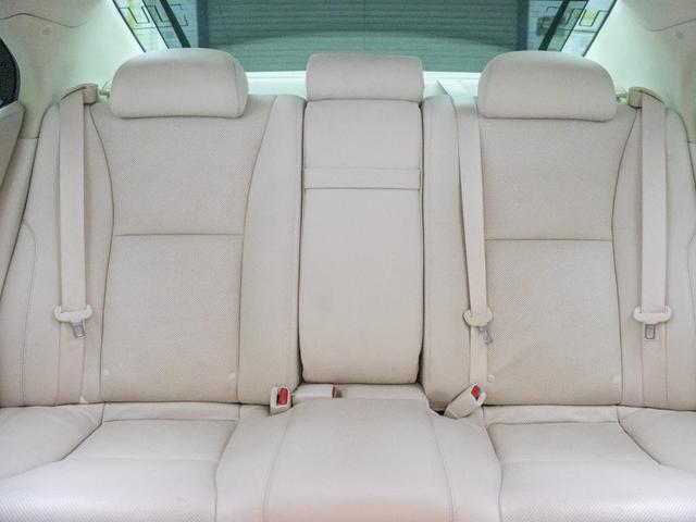 ＬＳ ＬＳ６００ｈ　バージョンＳ　Ｉパッケージ　（サンルーフ）（メローホワイトレザー）（クリアランスソナー）（ＬＥＤヘッドライト）（エアシート）（シートヒーター）（ＨＤＤマルチナビ）（バックモニター）（クルーズコントロール）（Ｂｌｕｅｔｏｏｔｈ）（8枚目）