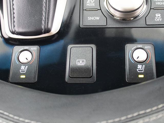 LS LS600h Fスポーツ (ウェザリアフルエアロ)(サンルーフ)(マークレビンソン)(エアロカスタム)(4本出しマフラー)(クリアランスソナー)(パワートランク)(LEDヘッドライト)(黒本革)(シートヒーター)(エアシート)(8枚目)