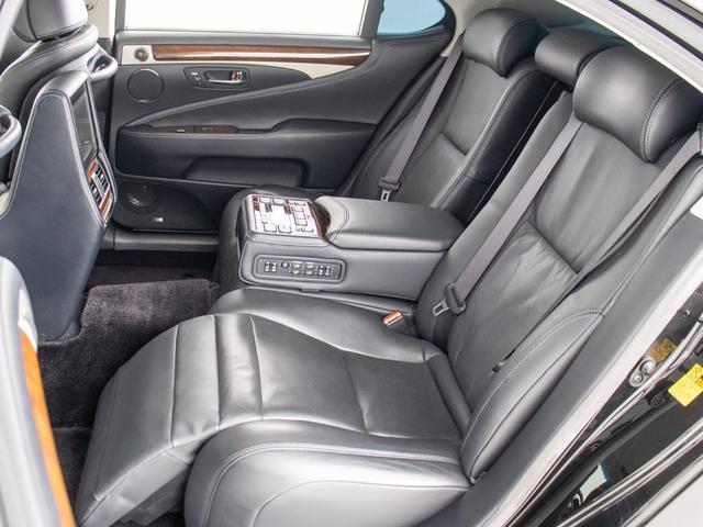 LEXUS LS LS460L EXECUTIVE PACKAGE