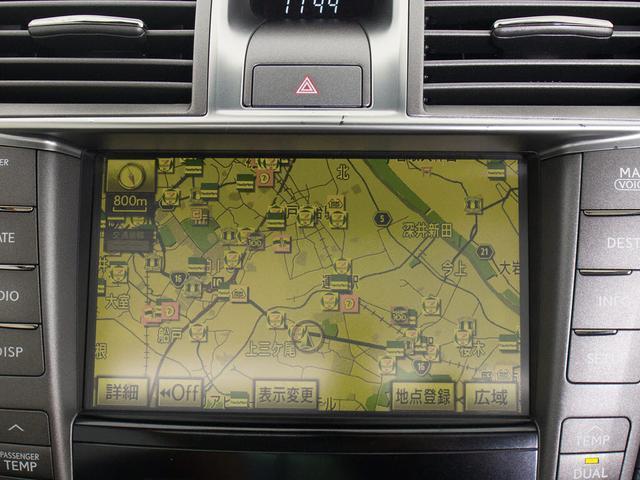 機能満載の純正ＨＤＤナビは高精細に加え音楽の録音機能ミュージックサーバー機能でいつでもお好きな音楽が聴けます。