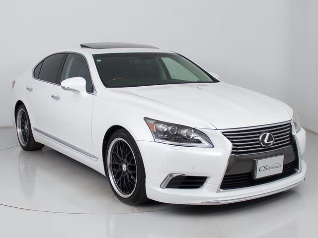 ★モデリスタフロントリップ装備！！大人気の純正エアロ！純正の良さを残しつつ上品な印象に仕上がっております！