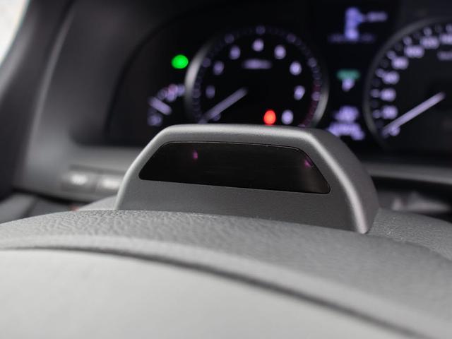 ドライバーモニター付！ステアリングに搭載したカメラと画像処理コンピュータを用いて運転者の顔の向きを検知し、運転者が正面を向いていない状態で衝突の可能性が高いと判断した場合に、警報を発するシステム！