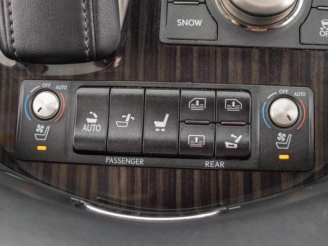 ★快適エアシート＆シートヒーターを装備しています！高級車ならではの装備です！シートが暖まる機能！シートから冷風が出る機能！どちらも付いています！！寒い冬も、暑い夏も快適にご乗車頂けますよ！！