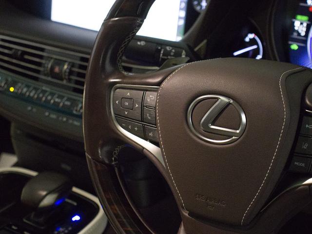 ＬＳ ＬＳ５００ｈ　エグゼクティブ　（禁煙車）（サンルーフ）（マークレビンソン）（リアエンター）（白本革シート）（デジタルインナーミラー）（パノラミックビュー）（後席コントロールパネル）（セーフティシステム＋Ａ）（パワートランク）（35枚目）